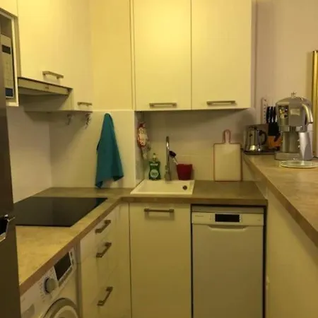 Quiet And Cozy 1br Close To And Services * Saint-Raphaël
